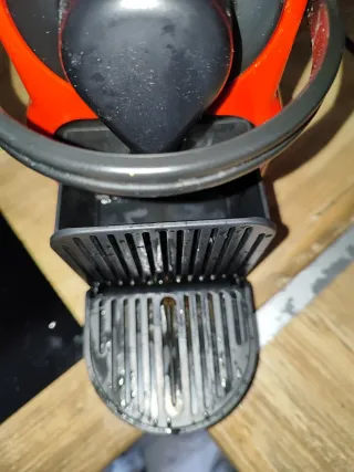 Cafetera Nespresso Krups Roja