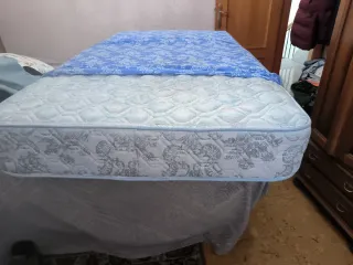 Colchón ortopédico de muelles 105 cm con funda