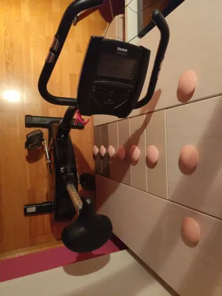 Bicicleta Estática Reebok One GB40s