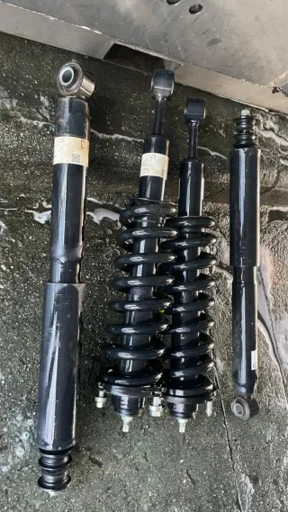 Amortiguadores Land Cruiser VXL 2023