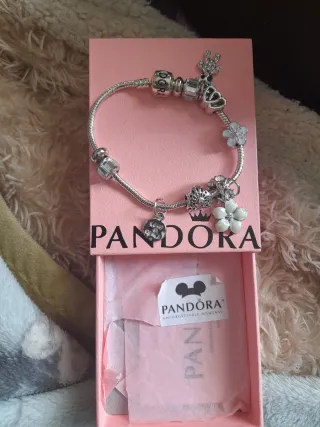 Pulsera Pandora Plata y Blanco