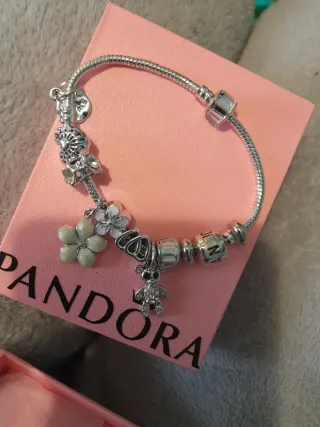 Pulsera Pandora Plata y Blanco