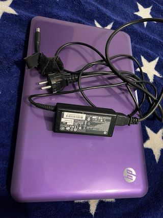 Portátil HP Pavilion G6 i3 4GB RAM 320GB Morado