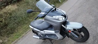 Yamaha 250cc ITV 2027 Muy Buen Estado