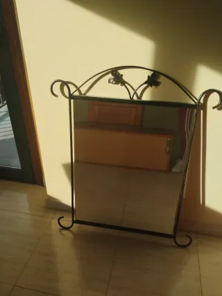 Espejo decorativo marco metal negro