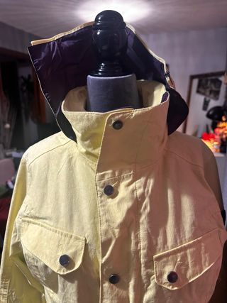 Chaqueta Amarilla Estampada by Burton: