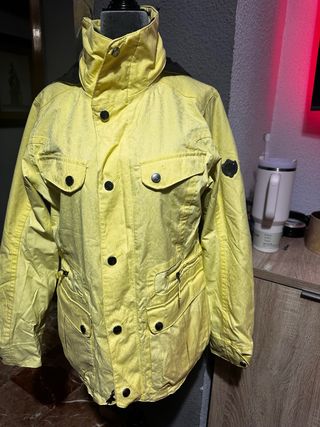 Chaqueta Amarilla Estampada by Burton: