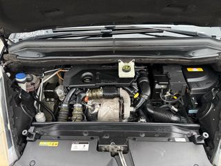 Citroen Grand C4 Picasso 2011