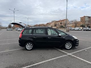 Citroen Grand C4 Picasso 2011