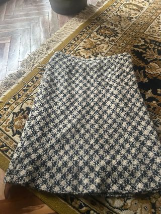 Falda del corte ingles beig y negra