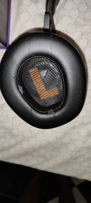 Auriculares JBL Quantum ONE Negros/Naranjas