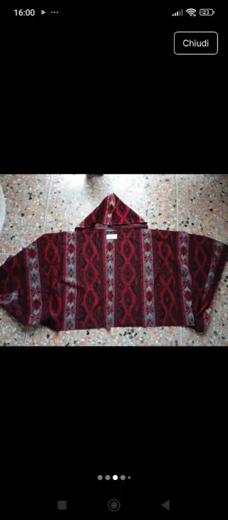 Sciarpa con cappuccio in lana Made in Italy