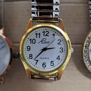 Lotto 6 Orologi Uomo Donna Diversi Diametri