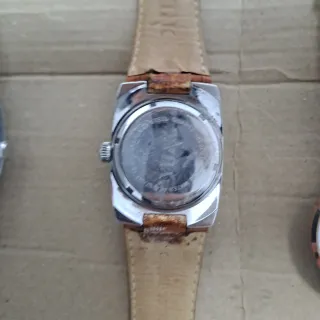 Lotto 6 Orologi Uomo Donna Diversi Diametri