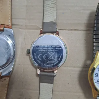 Lotto 6 Orologi Uomo Donna Diversi Diametri