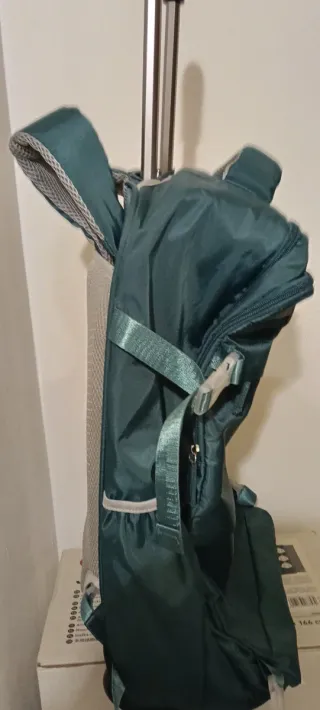 Mochila con ruedas amplia y cómoda