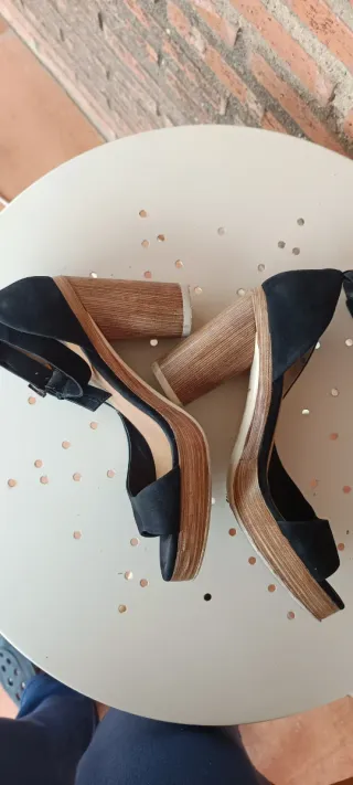 Sandalias Tacón Piel Negra