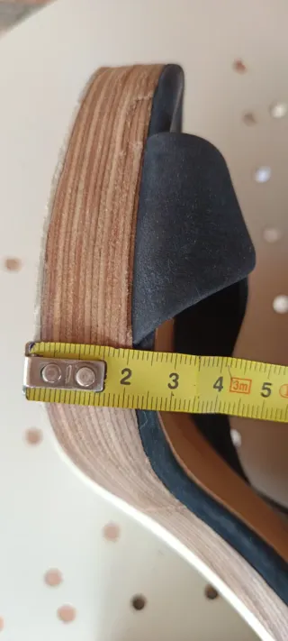 Sandalias Tacón Piel Negra