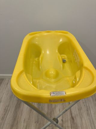 Bañera infantil Jané amarilla con soporte