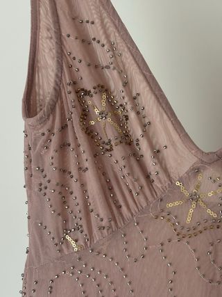 Vestido midi Zara con abalorios