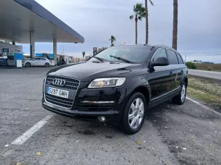 Audi Q7 2004