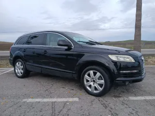 Audi Q7 2004