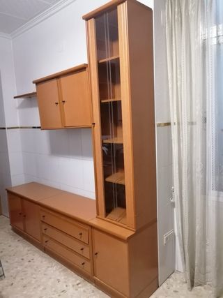 Mueble comedor vitrina madera