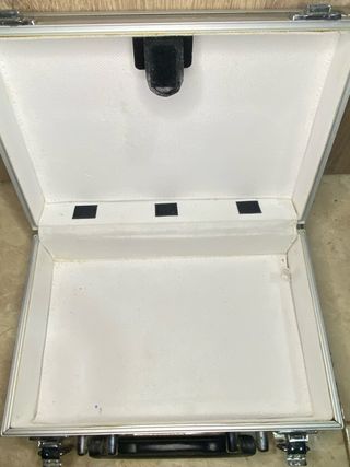 Maletín Plata y Negro