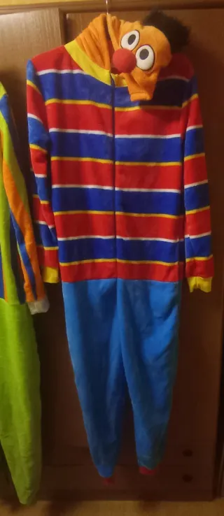 Disfraz Epi y Blas adulto One size. A estrenar