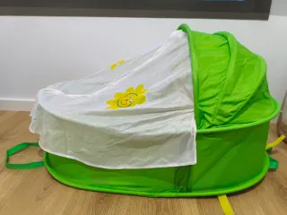 Cuna de playa plegable con protección UV