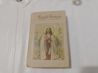 Lote artículos religiosos