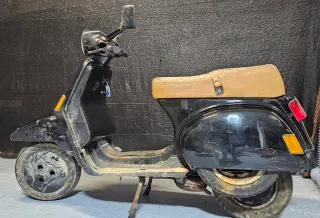 Vespa 200 Cosa
