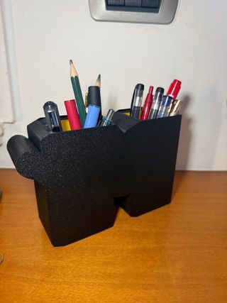 Portapenne MTV giallo e rosso