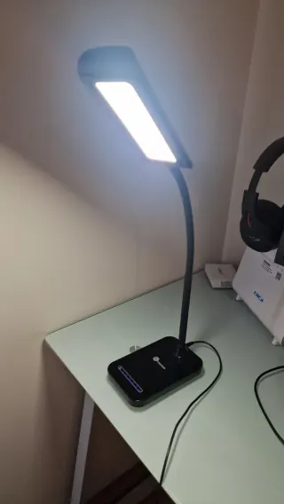 Lámpara LED Escritorio Flexible Negra 7W