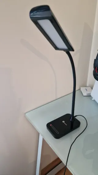 Lámpara LED Escritorio Flexible Negra 7W