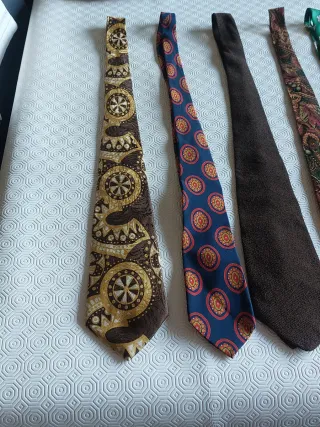 Cravatta vintage marrone e oro anni 70