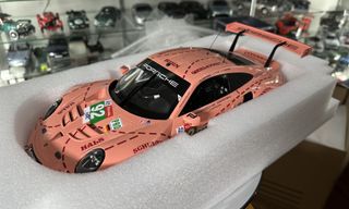 Porsche 911 rsr 991 pig pink escala 1:12