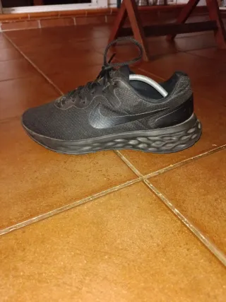 Nike Revolution 6 Zapatillas Running Negras