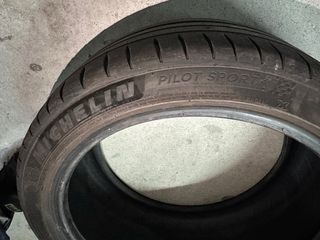 Juego 2 Neumáticos Michelin Pilot Sport 4