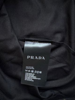 Camiseta Prada Negra