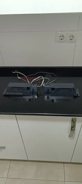 Altavoces Schneider TV LED 32