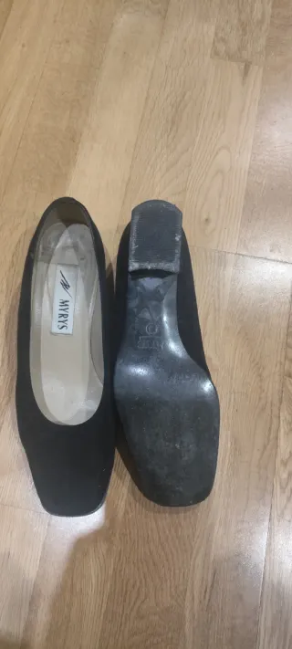 Zapatos de salón negros MYRYS