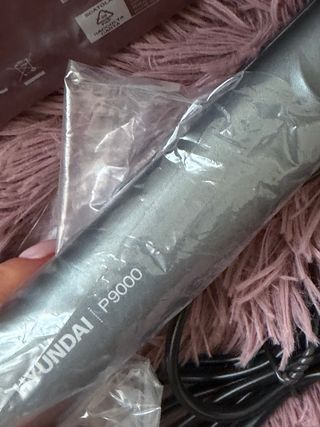 Piastra capelli Hyundai P9000