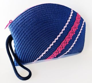 BOLSO DE MANO ARTESANAL