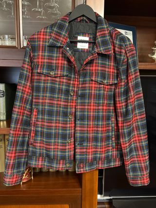 Chaqueta Zara Cuadros Roja “COMO NUEVA”