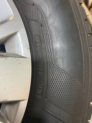 Juego 4 Llantas + Neumáticos Fiat