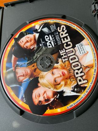3 DVDs: Los Productores, Casi Famosos, Tintín