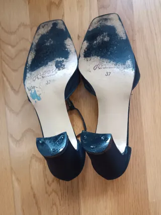 Zapatos de fiesta negros para mujer