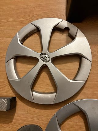 Tapacubos Toyota Prius (Set de 4)