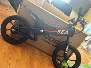 Bicicleta eléctrica infantil